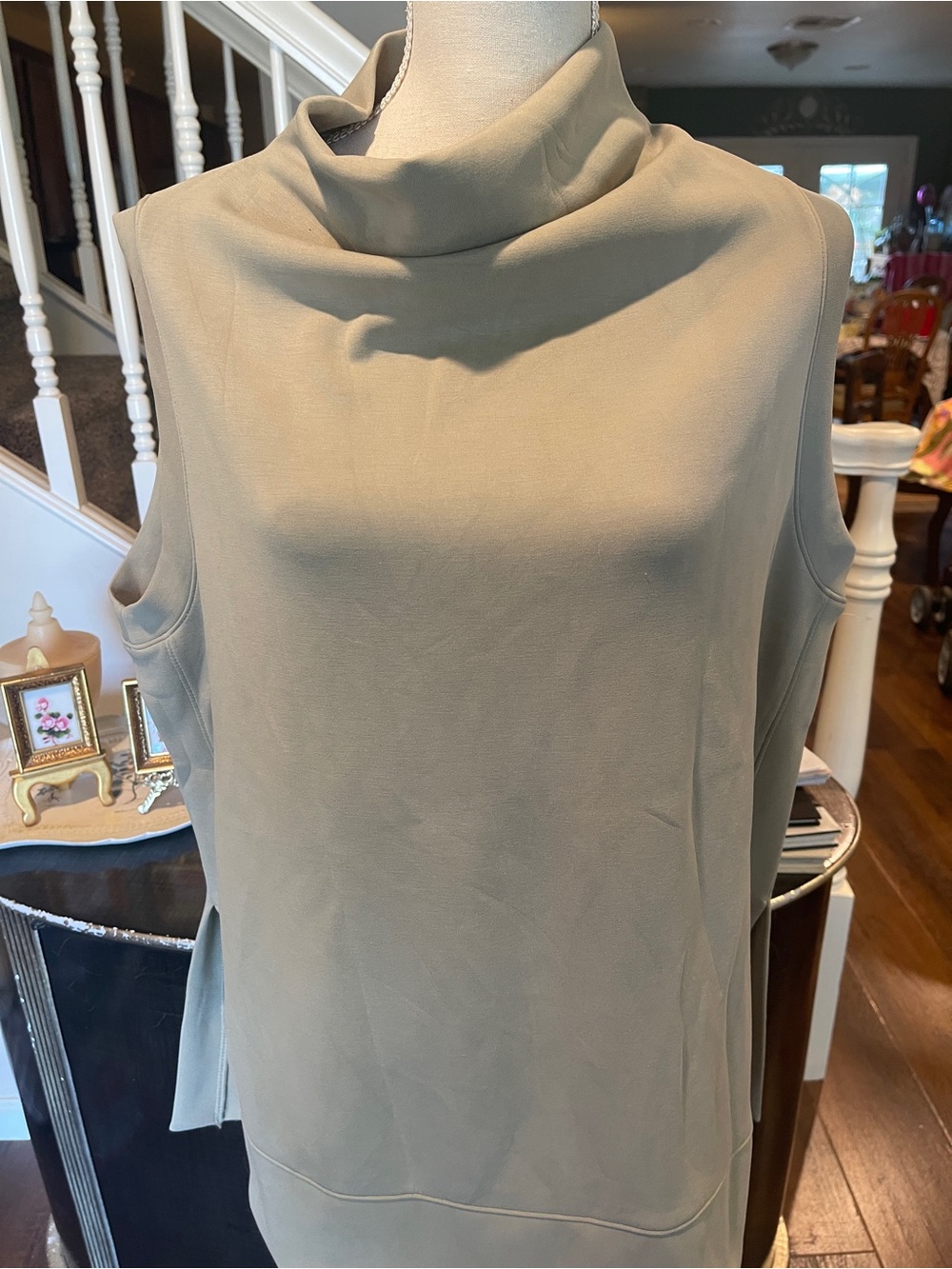 CALIA by Carrie Underwood Olive Sleeveless Mock Neck Tank